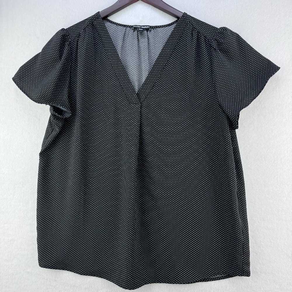 Hilary Radley Top Women Sz M V-Neck short sleeve black with white polka dots